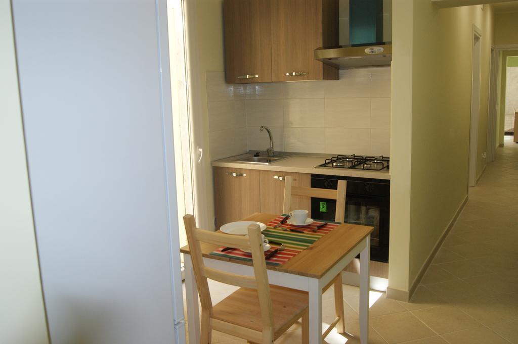 Guest House Golfo Xifonio Augusta Exteriör bild